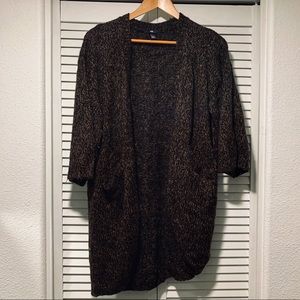 H&M Black and Tan 3/4 sleeve cardigan